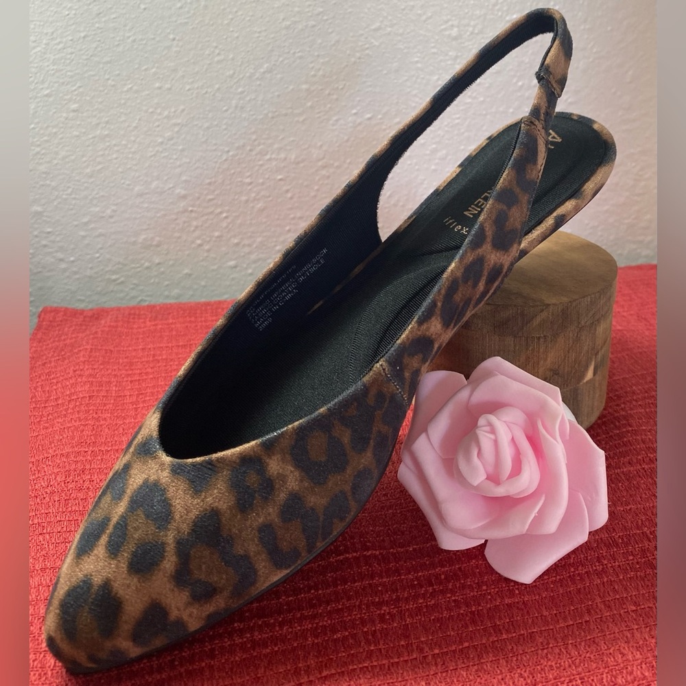 NWT… ANN KLEIN LEOPARD SLINGBACK FLATS - Picture 5 of 16